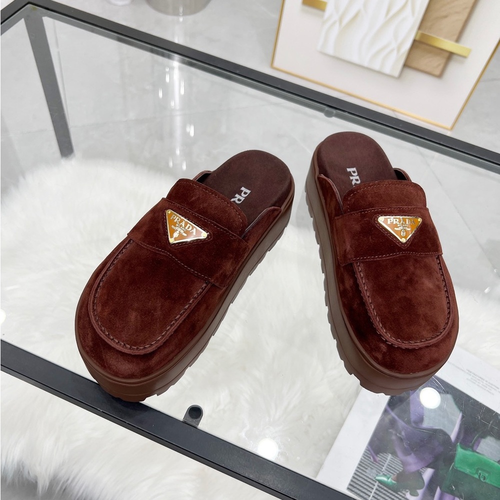 Prada women's brown Velcro slippers - Picture 4 of 4
